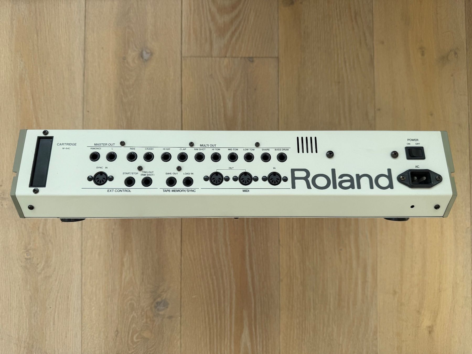 Roland Strumenti musicali: Roland TR-909 – Usato da Meilen venduto da chrismuzik 1