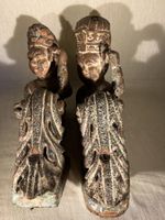 : Rare paire de consoles en bois polychrome sculpté Inde XIX