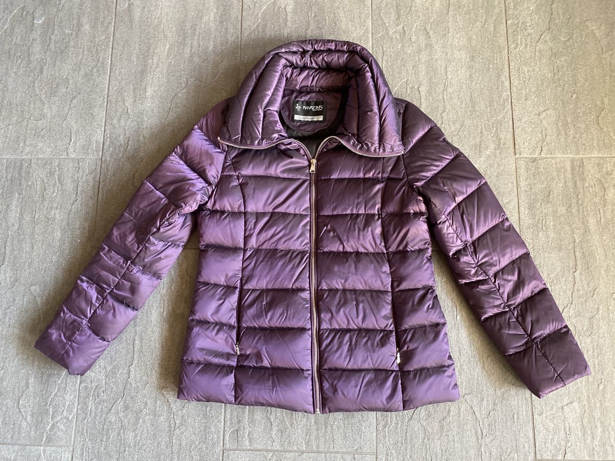 Giacche: Neue Daunenjacke Gr. 38-40 – Nuovo (secondo la descrizione) da Frauenkappelen venduto da leola1973