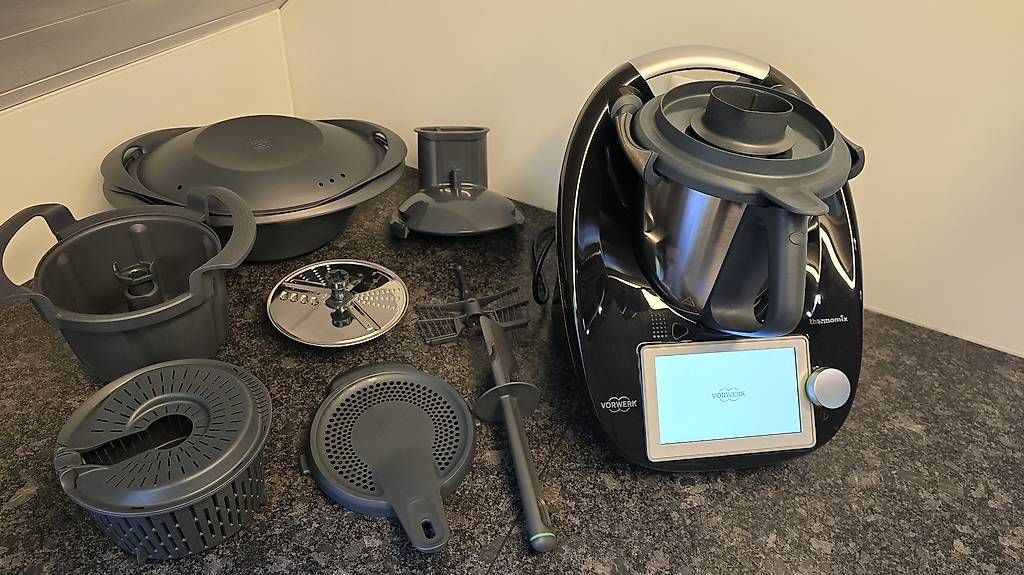 Thermomix Elettrodomestici da cucina: Vorwerk Thermomix TM6 mit Garantie! – Usato da Schüpfen venduto da Hemusair 1
