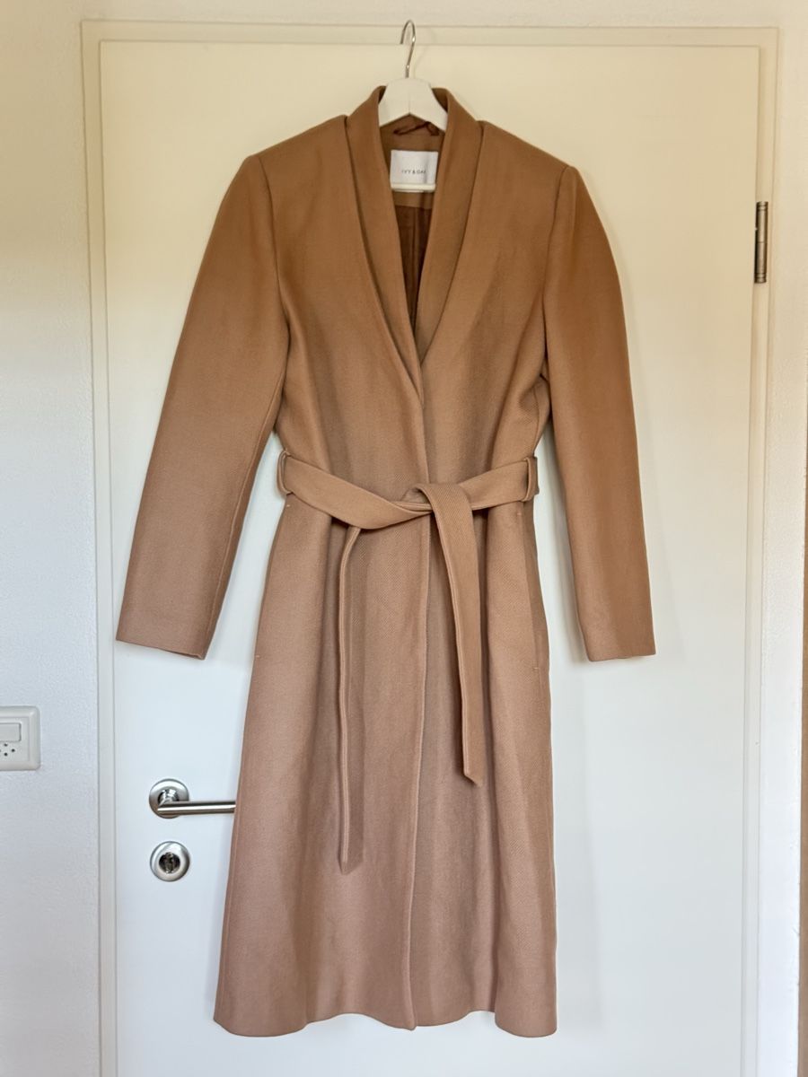Cappotti: Wool Coat Ivy & Oak size 44 eu – Usato da Turbenthal venduto da elizameise