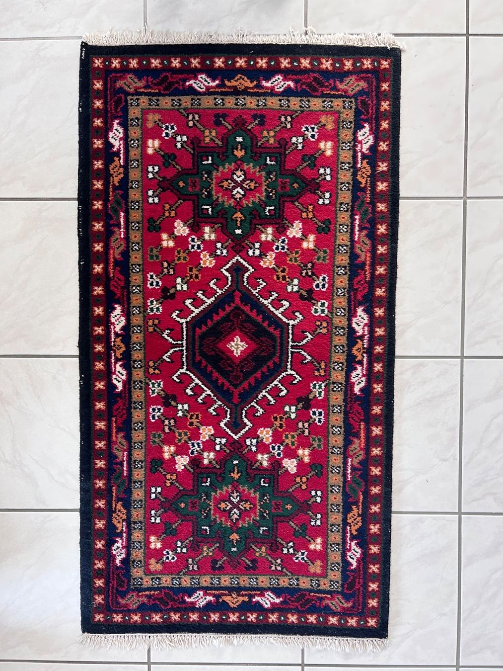 Tapis: Teppich, Orientteppich, gut erhalten 150x81 – D'occasion à Solothurn par dbmd333