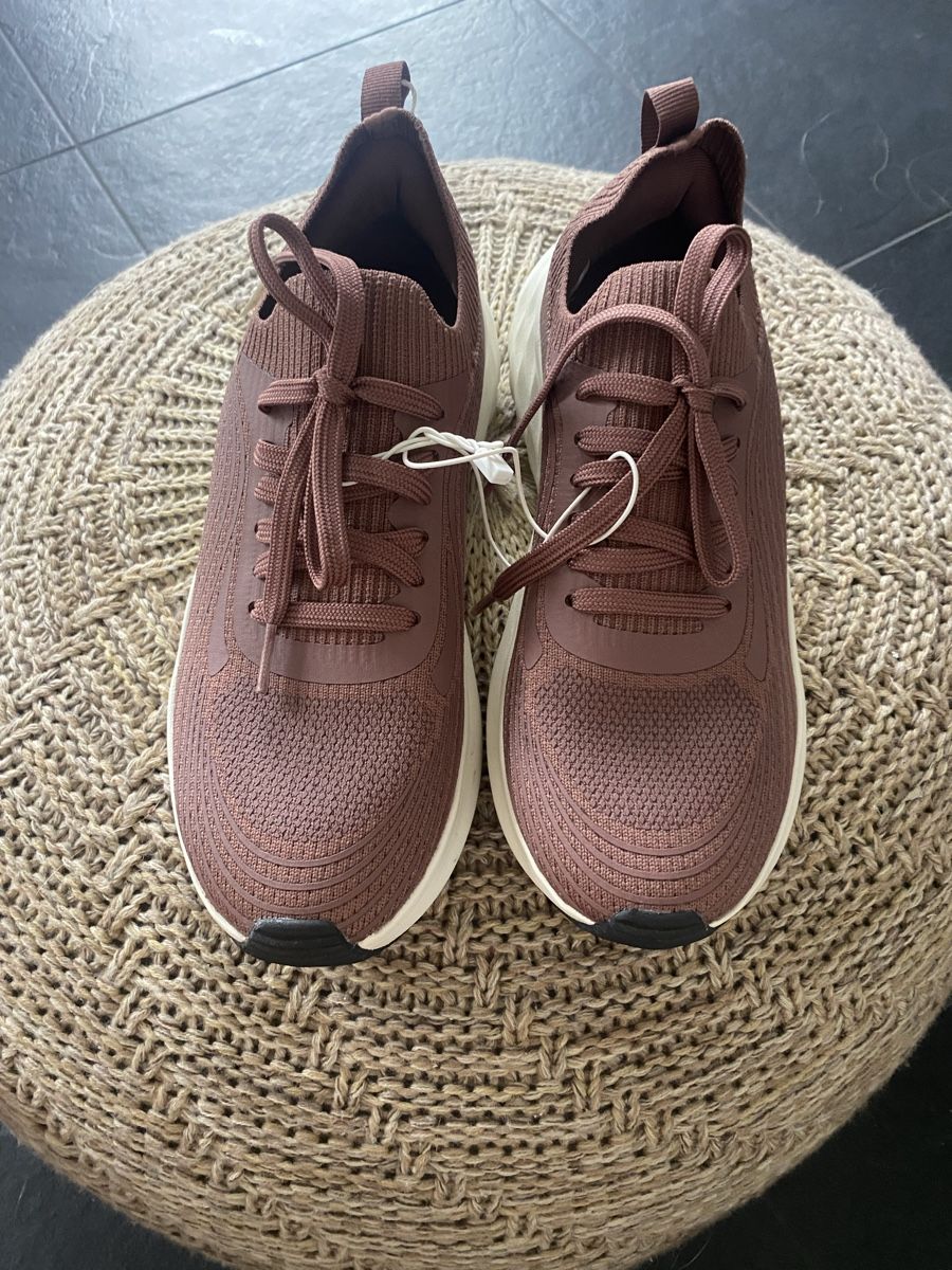 Oysho Damenschuhe: Brand new Oysho trainers – Neu und originalverpackt aus Zug von kse_w9mn 2