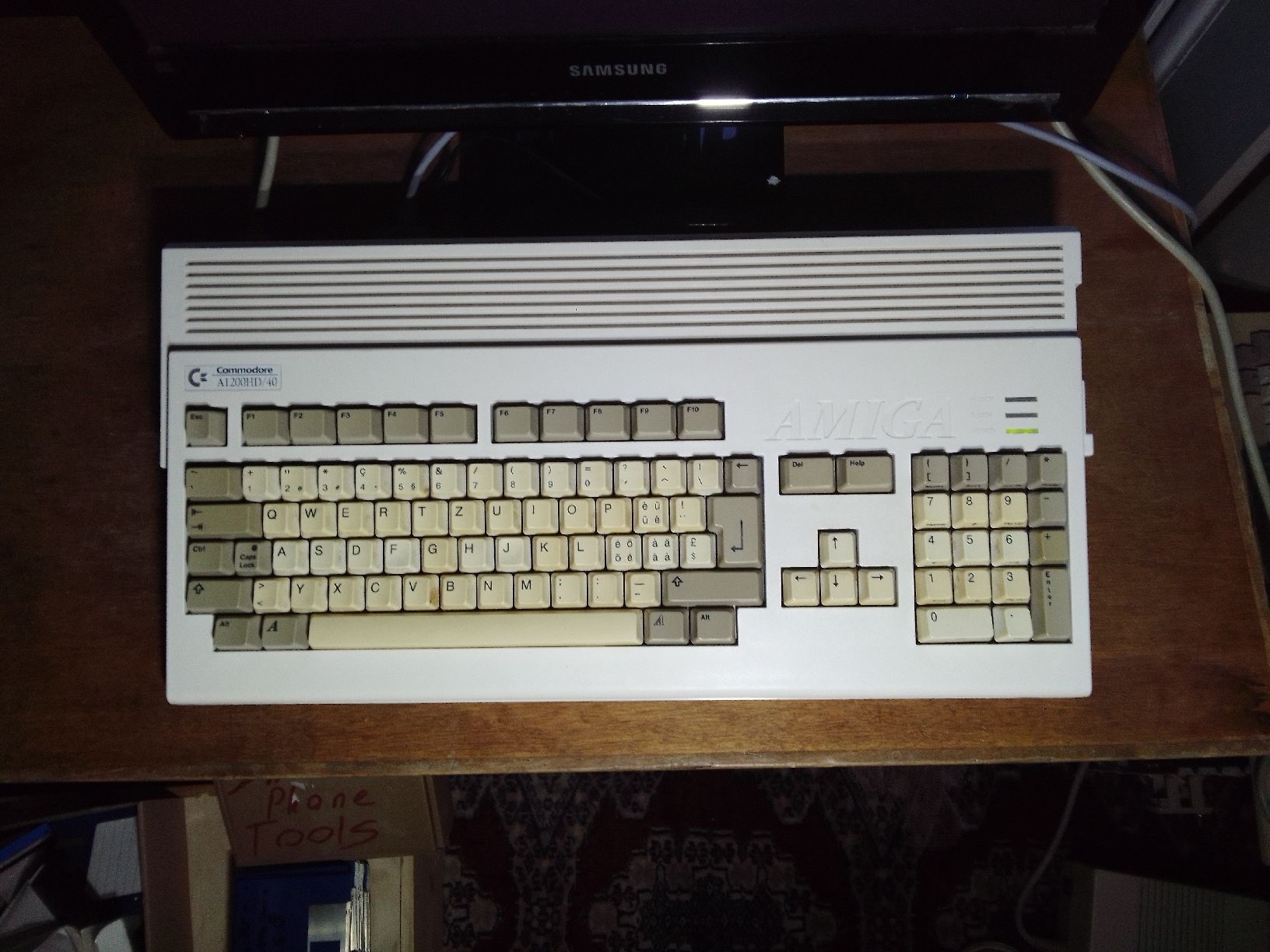 Commodore PC: Amiga 1200 & 500 Disks & Joystick – Usato da Naters venduto da sealed-gamer 2