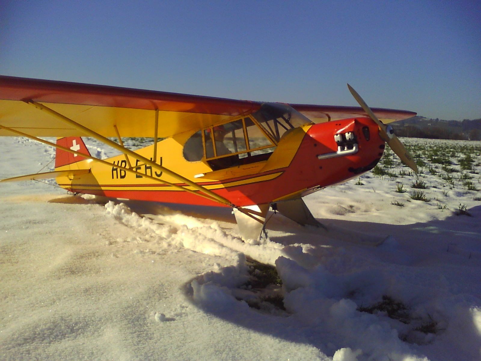 Modellismo RC: Piper Super Cup Balsa USA – Usato da Wilen b. Wollerau venduto da Loonyacht 6