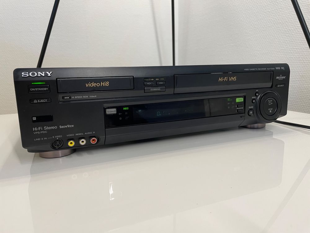 Combiné Sony SLV-T2000 Vidéo8/HI8 & VHS – Révisé, Garanti 1 An
