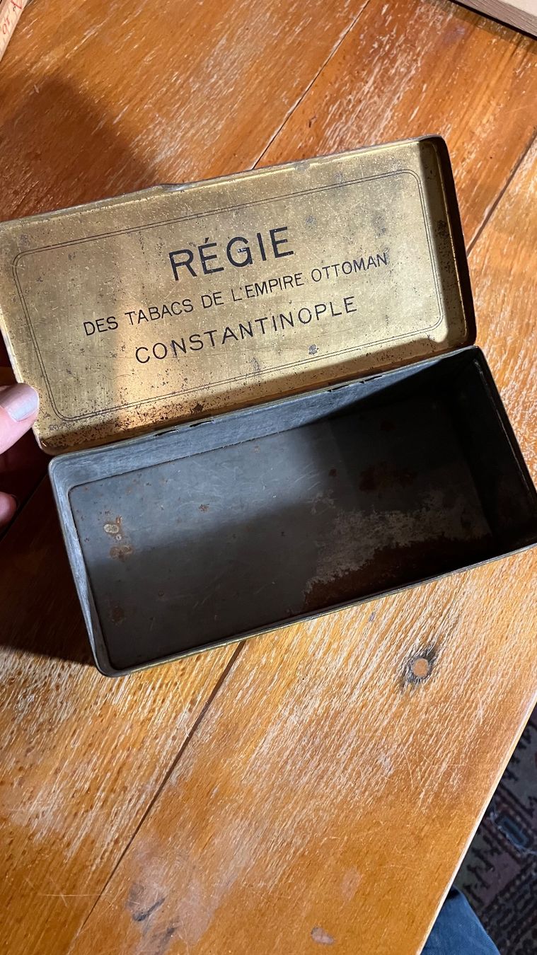 Barattoli: Boite ancienne Cigarette Tabac REGIE Blechdose Tabak – Usato da St-Cierges venduto da LeRegain 1