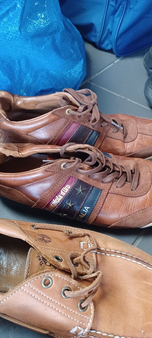 Scarpe da uomo: Schuhe Herren verschiedene Marken export flohmarkt – Usato da Dürrenäsch venduto da Uliu 3