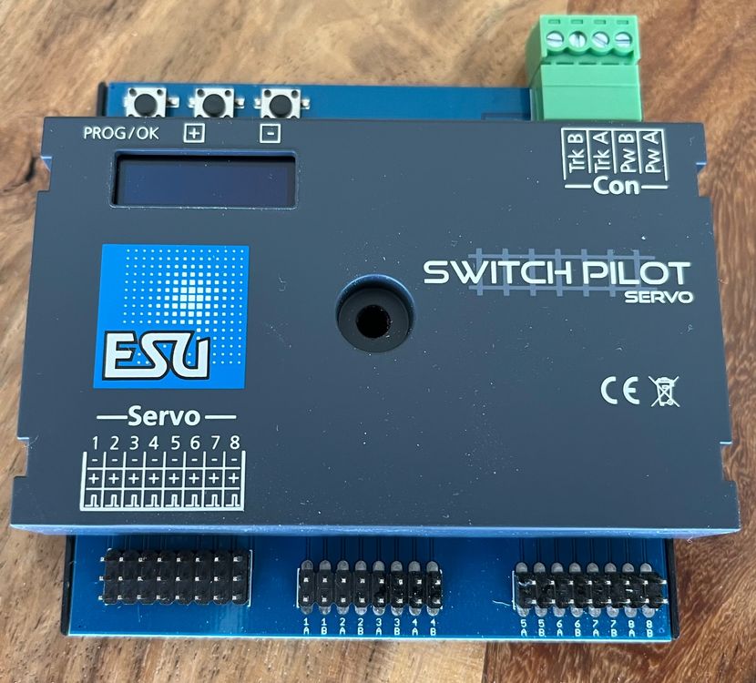 ANALOGE ADAPTER FÜR ESU 51832 SwitchPilot 3 Servo, 8-fach Servodecoder