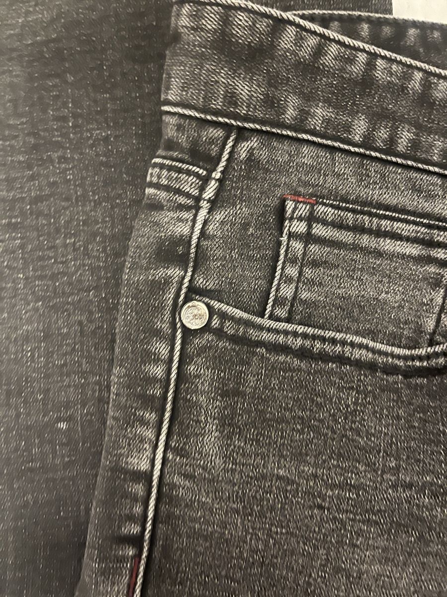 Gucci Jeans: Gucci Hose Herren – Usato da Zofingen venduto da Annika.15 3