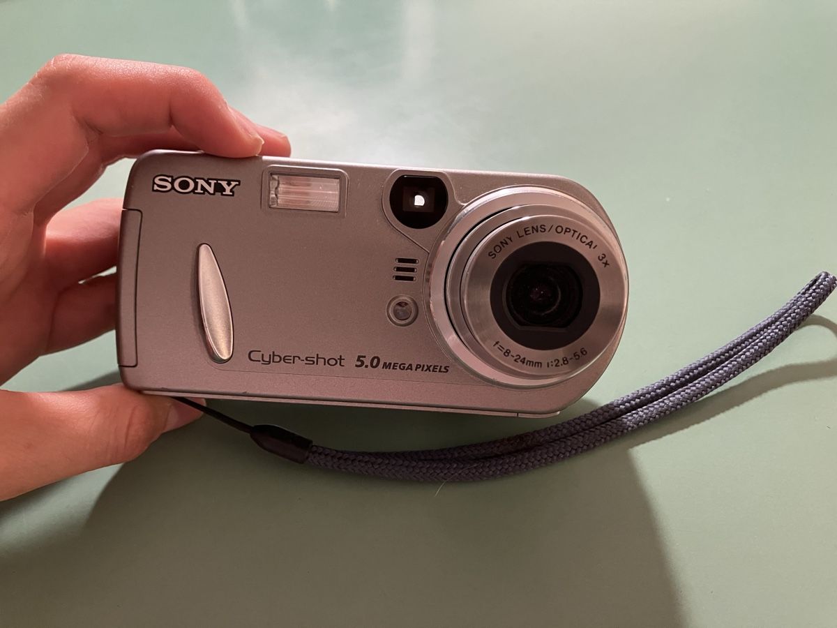 Sony Fotocamera: Sony Cypershot Kamera  – Usato da Zürich venduto da bluejeans- 3
