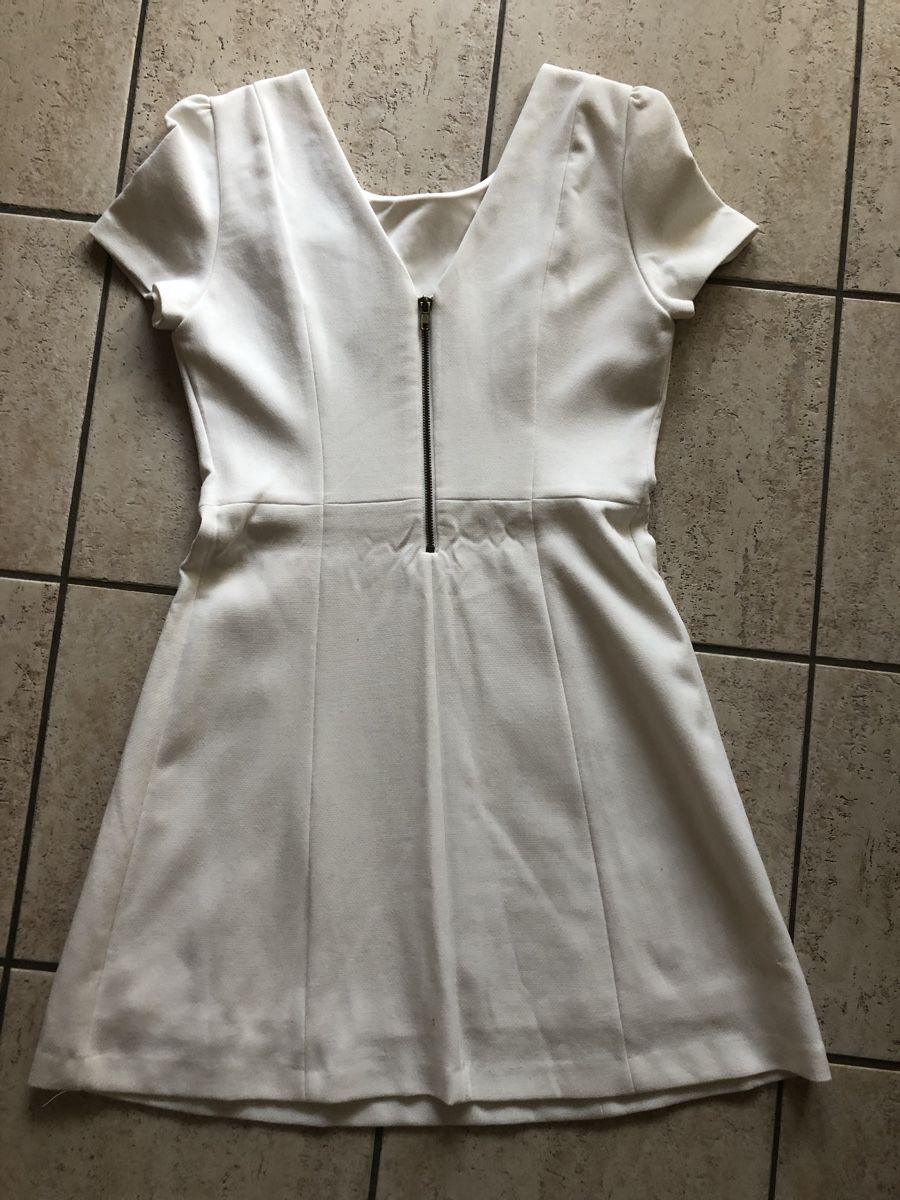 Zara Vestiti: Zara - Kleid - S – Usato da Chêne-Bourg venduto da sienna8245 1