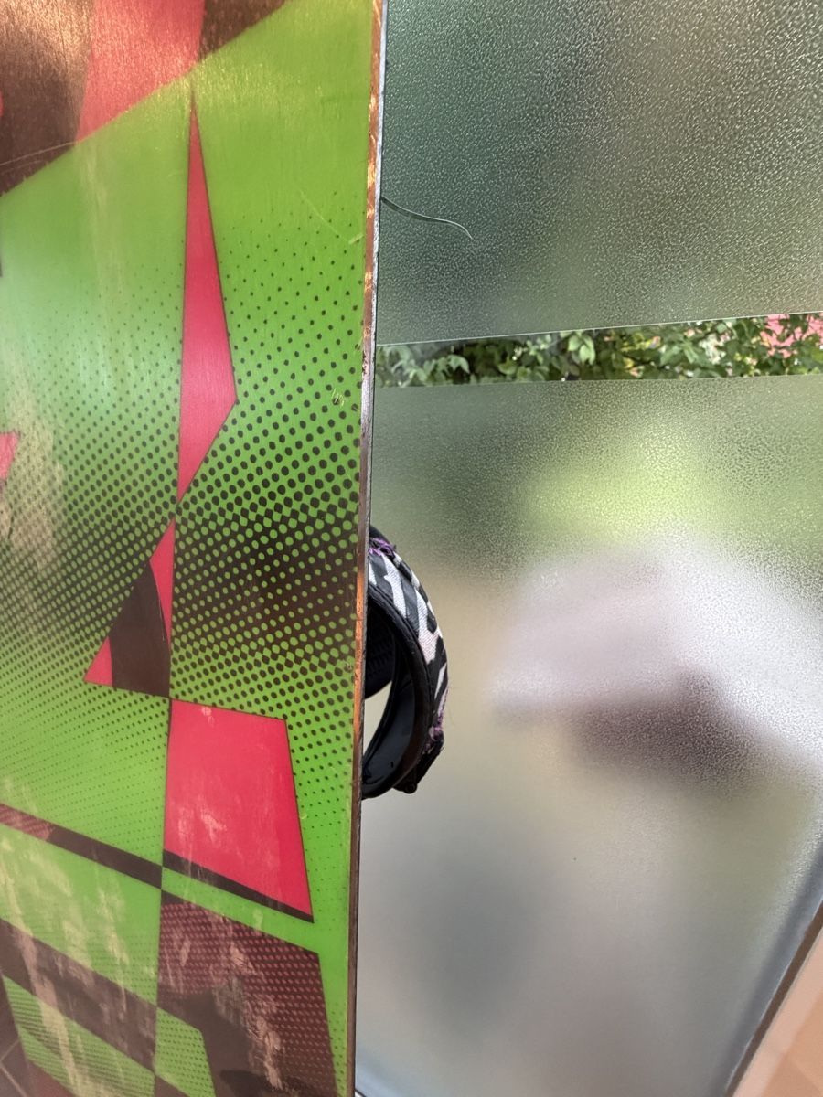 Board: Nitro Subzero Snowboard 158cm mit Völkl Bindung gebraucht – Usato da Schönenberg TG venduto da Bluejay79 5