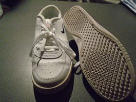 Turnschuhe Grösse 37,5, Nike, weiss