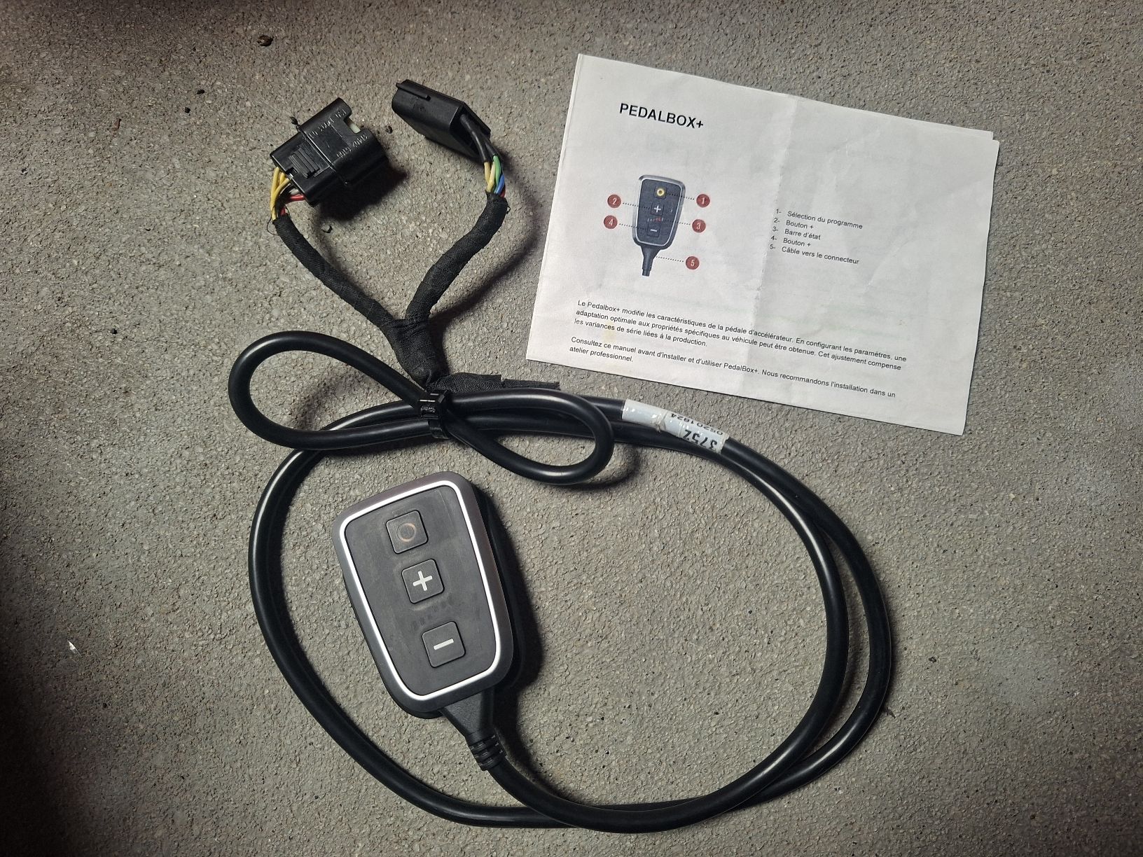 Tutti pezzi di ricambio auto: Pedalbox+ pour une meilleure réactivité – Nuovo (secondo la descrizione) da Enney venduto da ACAD_0824