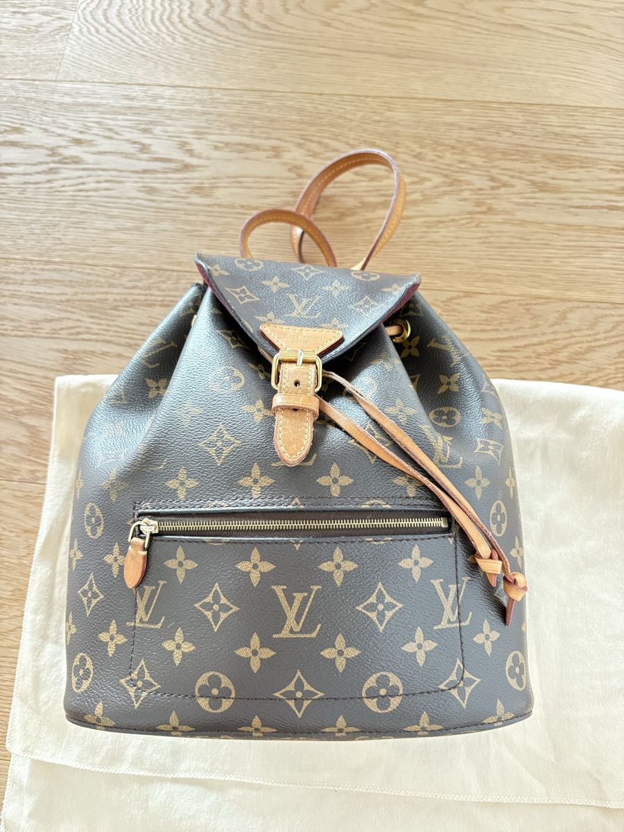 Louis Vuitton Zaini: Louis Vuitton Montsouris backpack – Usato da St. Gallen venduto da ott_f827 1