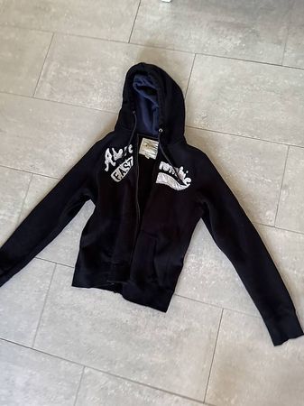 Jacke / Hoodie schwarz oversized 