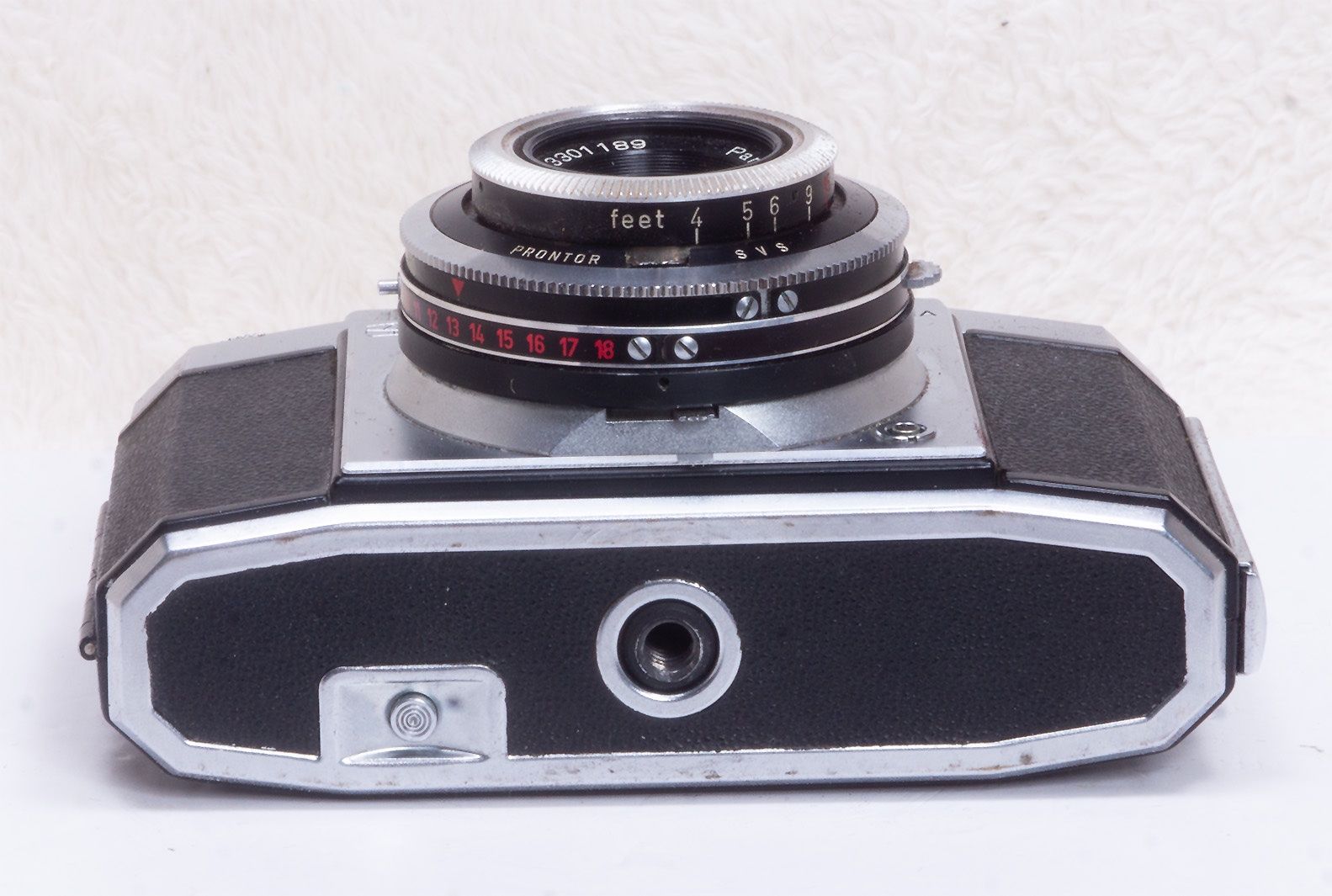 Zeiss Fotocamera: ZEISS IKON Contina – Usato da Zürich venduto da phueni 5