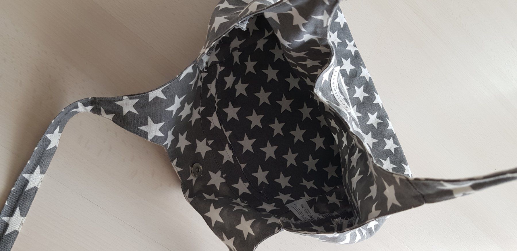 Borse da donna: Tasche, dunkelgrau mit Sternen - Krasilnikoff – Usato da Walterswil SO venduto da Jerry_maus 2