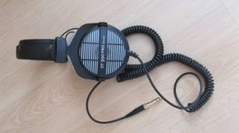 Beyerdynamic DT 990 PRO Kopfhöhrer