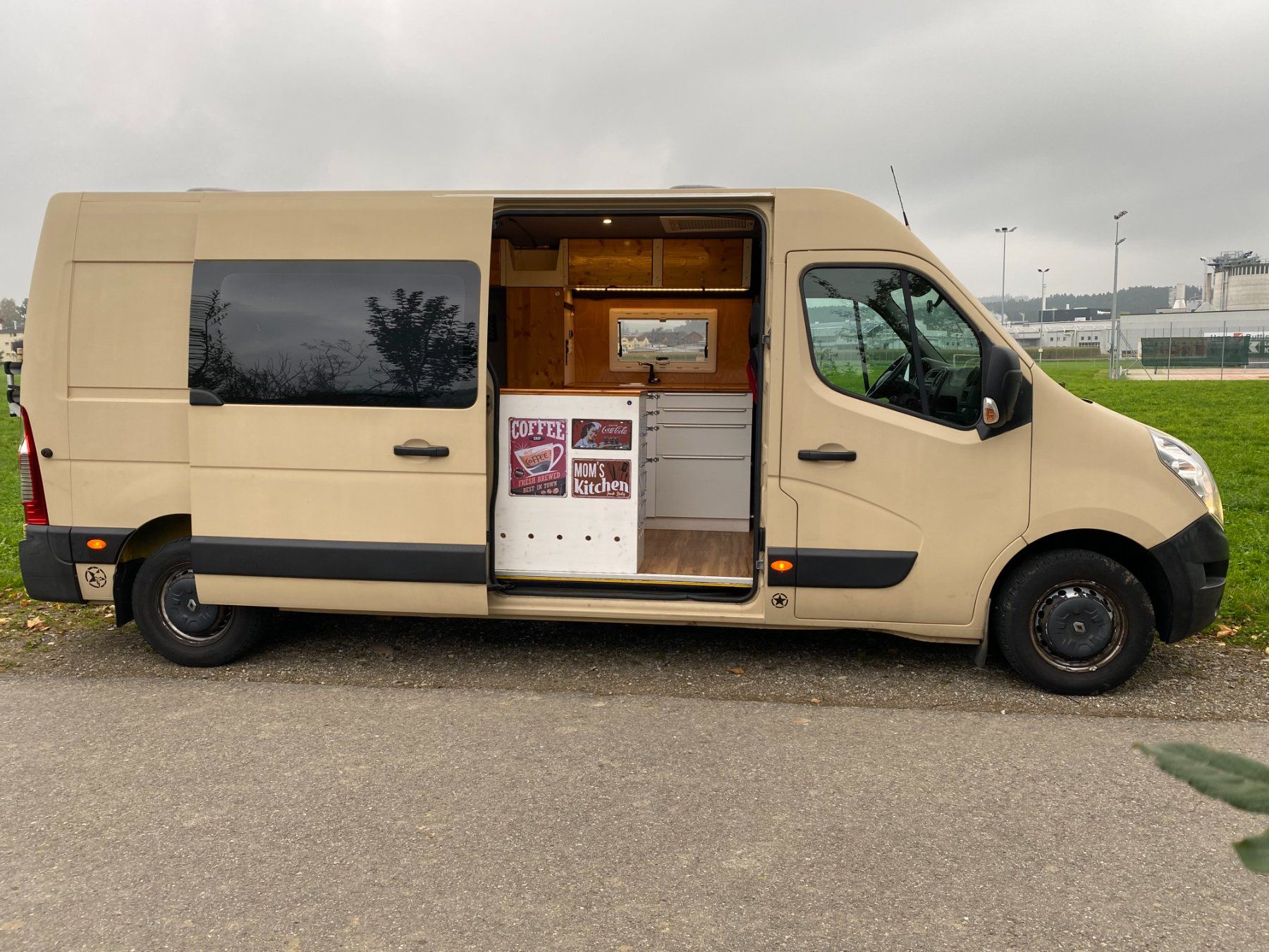 camper-van-renault-master-vanlife-gebraucht-in-buttisholz-f-r-chf