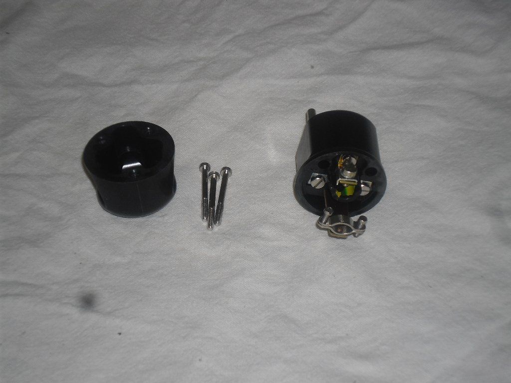 Fiches d'alim.: 380 Volt - Stecker , 10A – Neuf (Voir description) à Büren SO par omsa 3