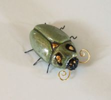 Brosche Käfer grün