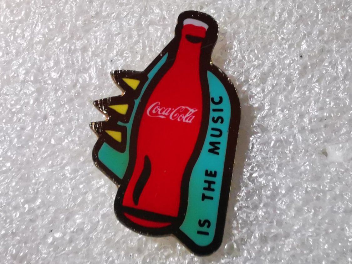 Placchette & Badge: Ansteckpin 9: Coca Cola – Usato da Oppligen venduto da Pin-Fall-Shop