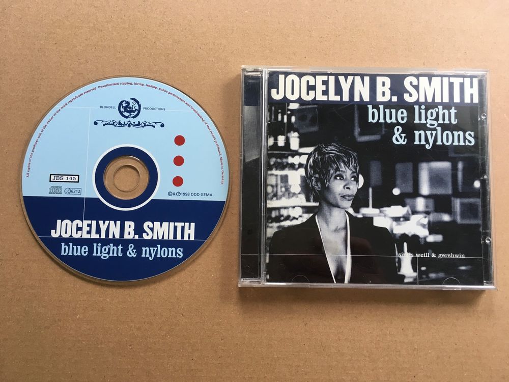 Jocelyn B. Smith - Blue Light & Nylons -CD- | Kaufen Auf Ricardo