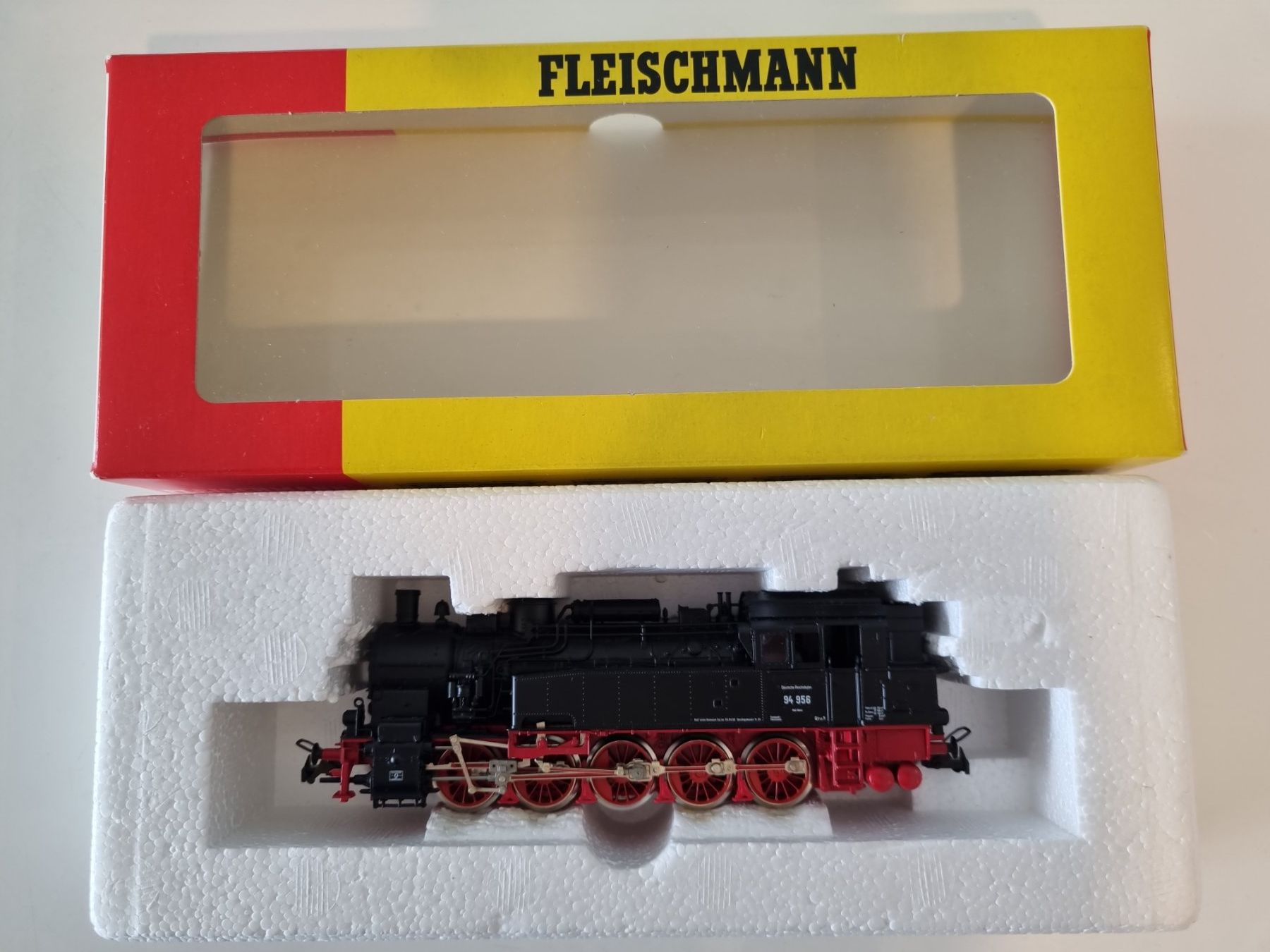 Fleischmann Modellini di ferrovie: Fleischmann DR  Dampflok 4093 GS - H0 – Usato da Zürich venduto da nibadi