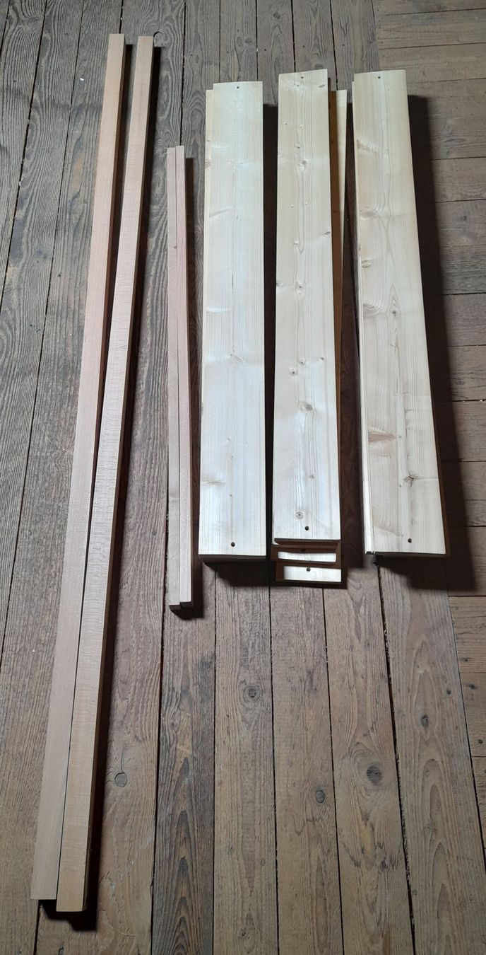 Articoli in legno: Holzbretter diverse Grösse – Usato da Richigen venduto da lis_qql9