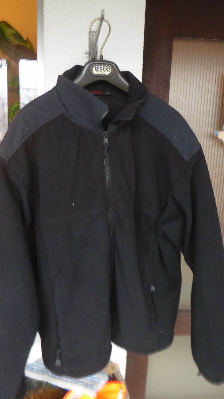Vestes: Herren Flees Jacke Gr L  NRC – D'occasion à Sargans par Benziner 5