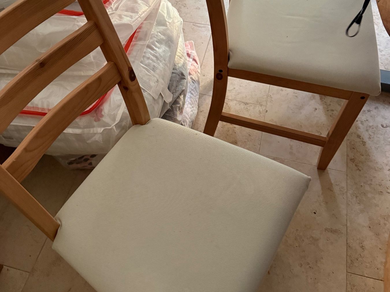 Ikea Tischset: Tisch und 4 Stühle – Neu (gemäss Beschreibung) aus Zürich von age_56pr 2
