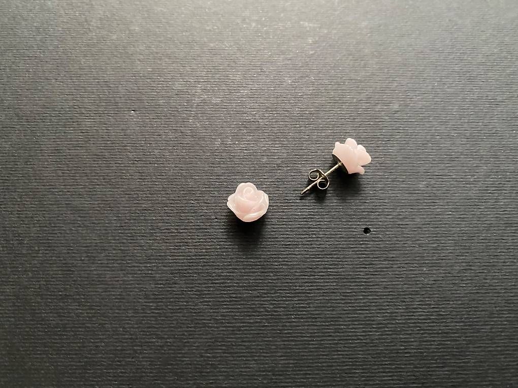 Orecchini pendenti & Orecchini a lobo: Ohrstecker Rose blassrosa – Usato da Rumisberg venduto da Simba97 1