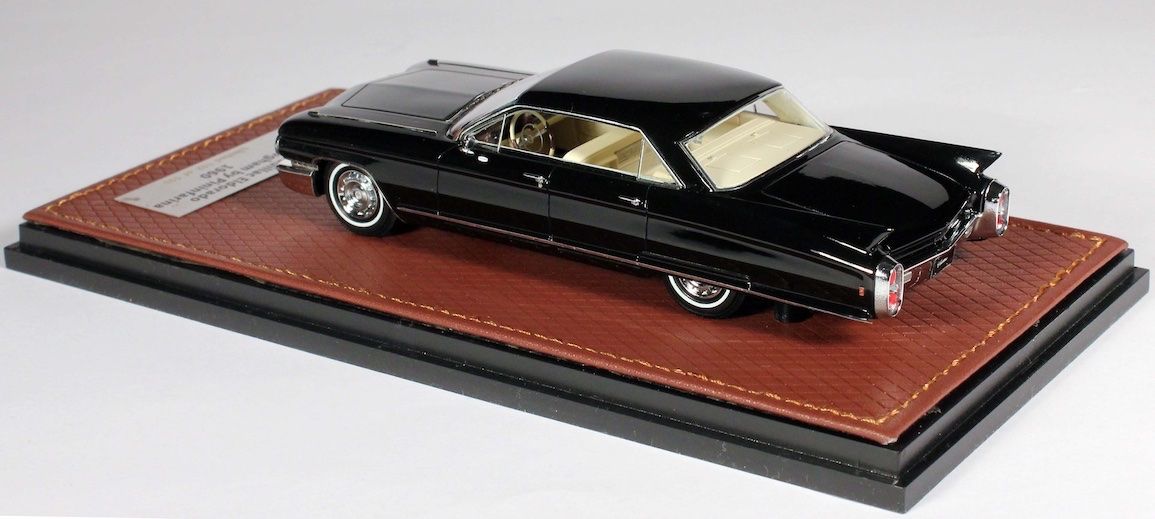 Cadillac Modellautos: 1:43 Stamp GLM - Cadillac Eldorado Brougham 1960 – Neu und originalverpackt aus Ebikon von Cocorica 1