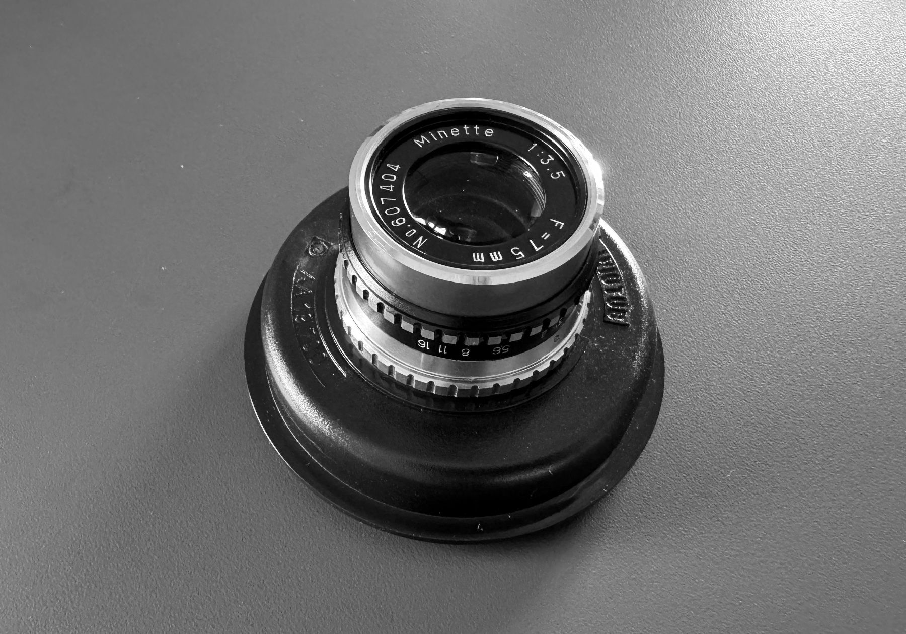 Obiettivi: Objektiv Minette 75/3.5 – Usato da Zürich venduto da Tapehead