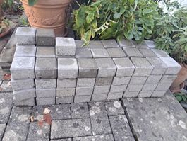 Beton Pflastersteine  neu 10x10 cm 111 Stück Verbundsteine