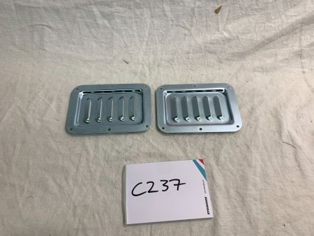 2x Case Einbau Lüftungsschalen (C237)