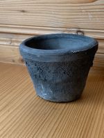 Rustikaler Tontopf, Blumentopf, schwarz, Vintage Look