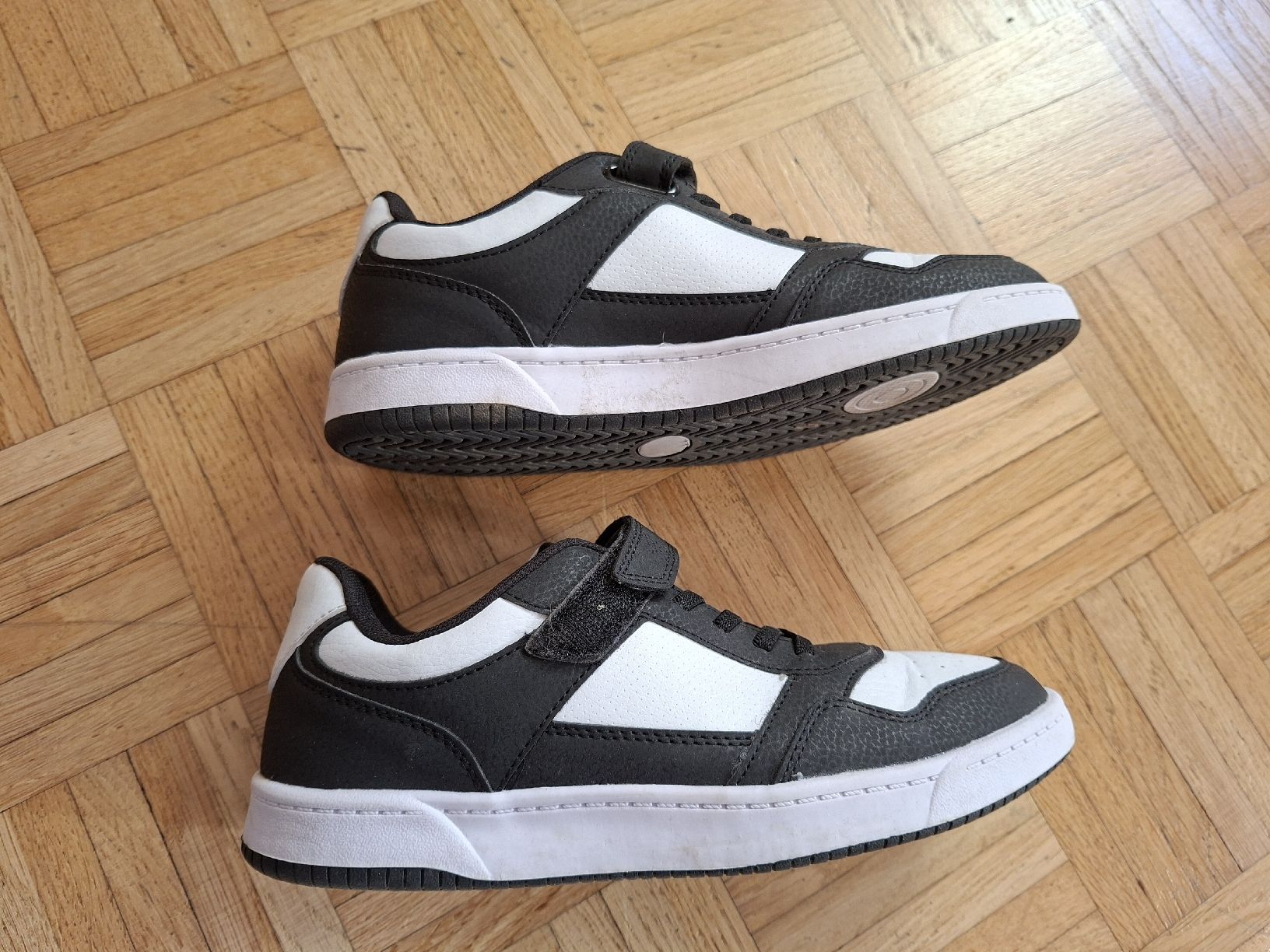 Victory Scarpe per ragazzi: Sneakers Victory taille 39 – Nuovo (secondo la descrizione) da Gumefens venduto da izalala 3