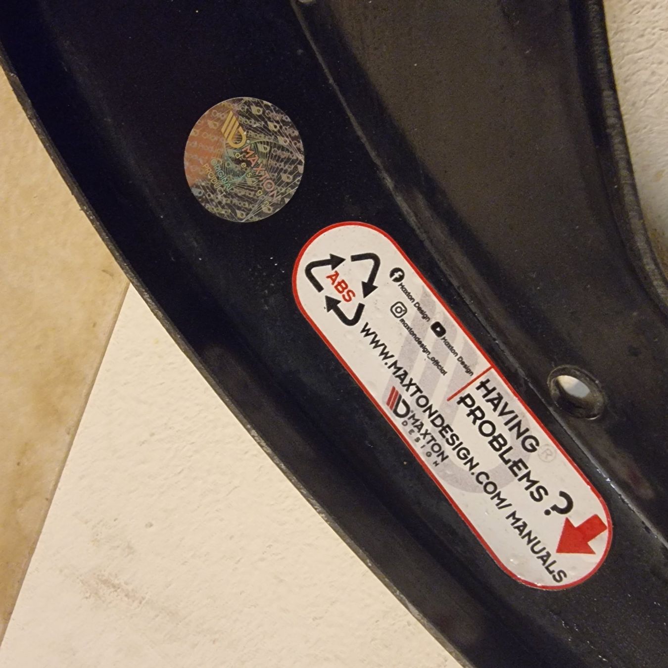 Alfa Romeo Tutti pezzi di ricambio auto: Spoilerlippe Schwarz für Alfa Romeo 159 – Usato da Niederbüren venduto da diarrom 1