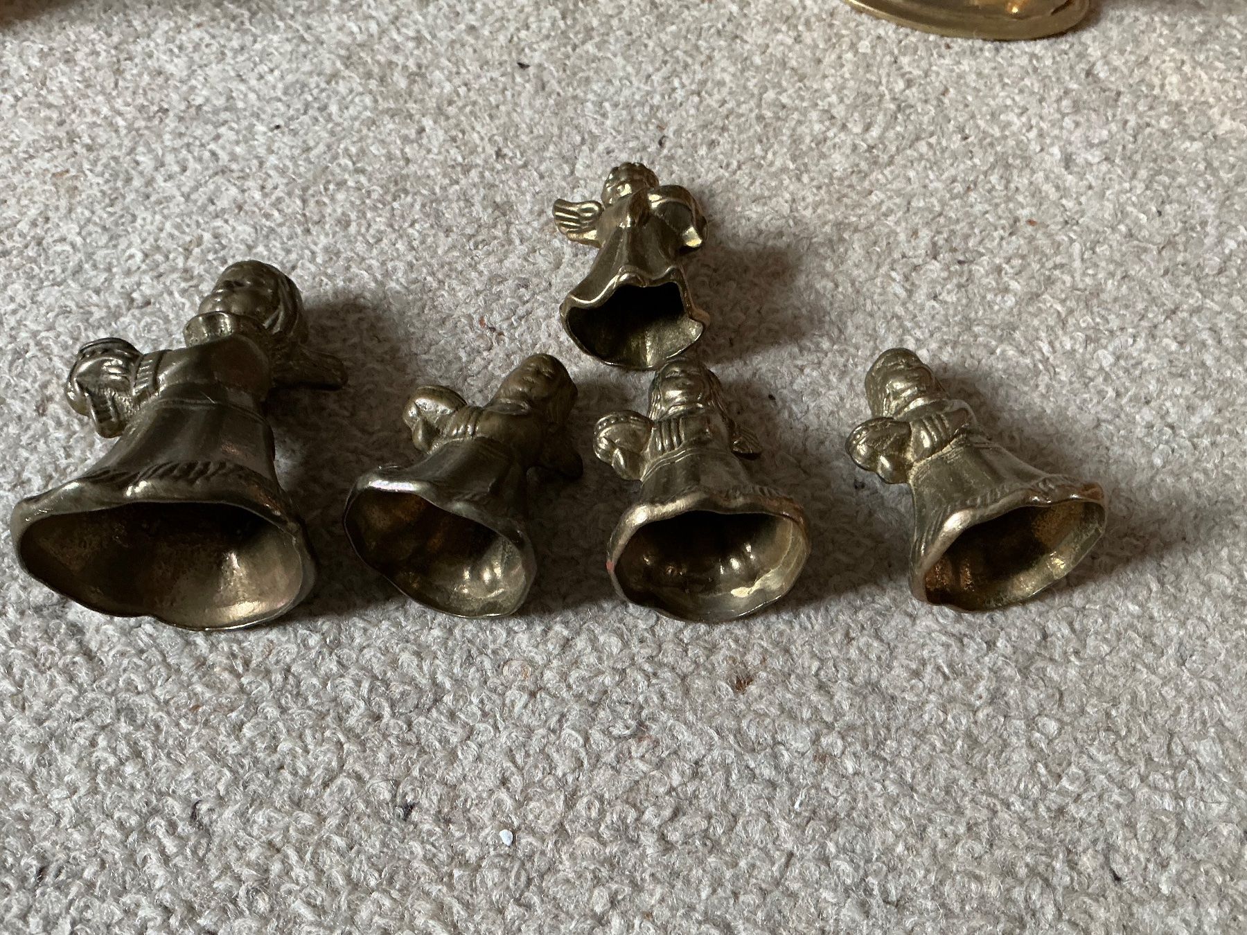 Portacandele: 13 Kerzenhalter Engel Messing, gebraucht – Usato da Jona venduto da Jancy60 2