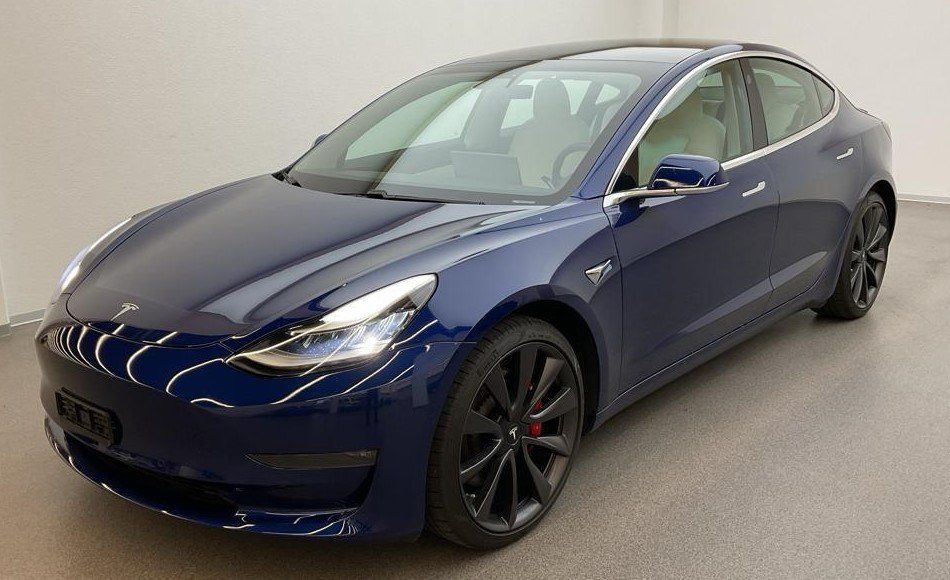 Tesla Automobili: TESLA Model 3 Performance Dual Motor AWD, 513 PS – Usato da Walenstadt venduto da Wohnmobil123