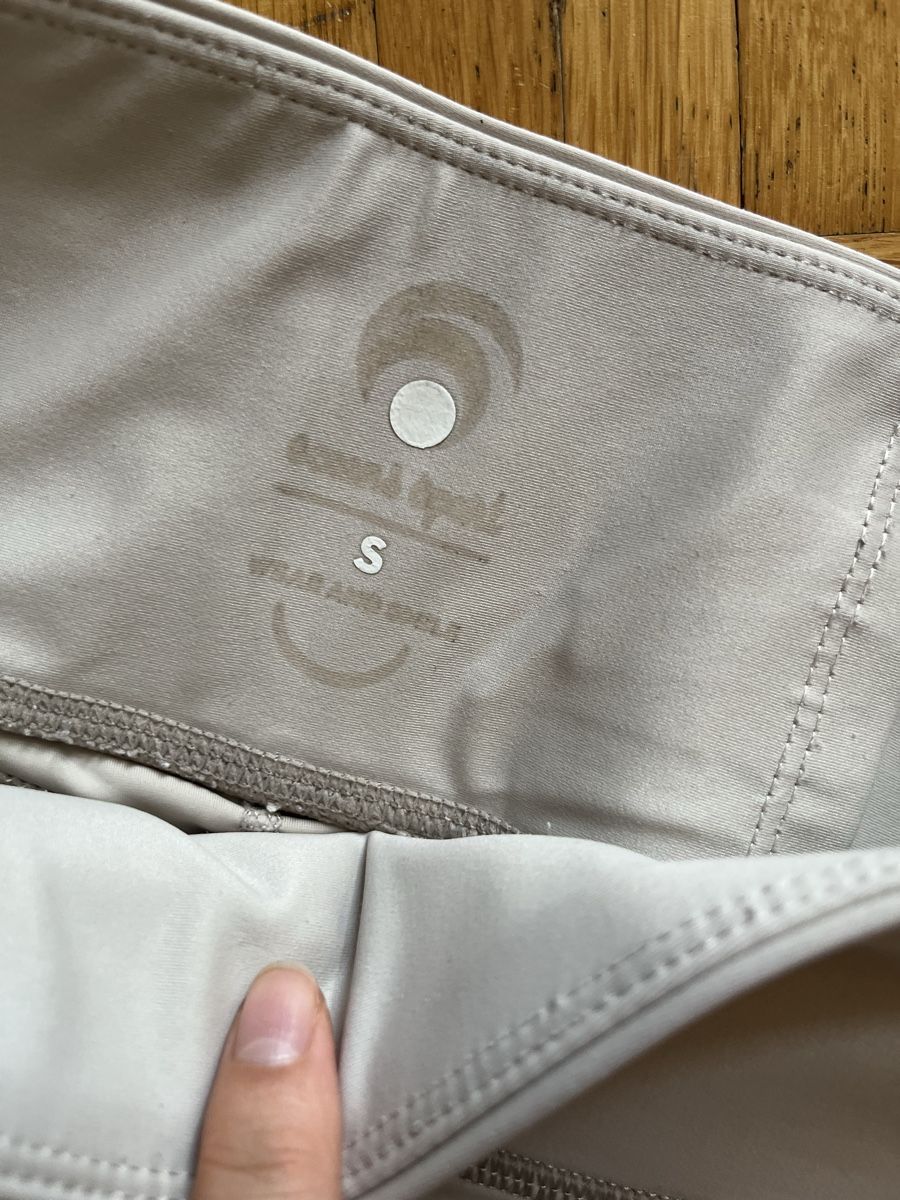 Oceansapart Leggings: Leggings Oceans Apart Grösse S – Usato da Erlinsbach SO venduto da LauriHa 1