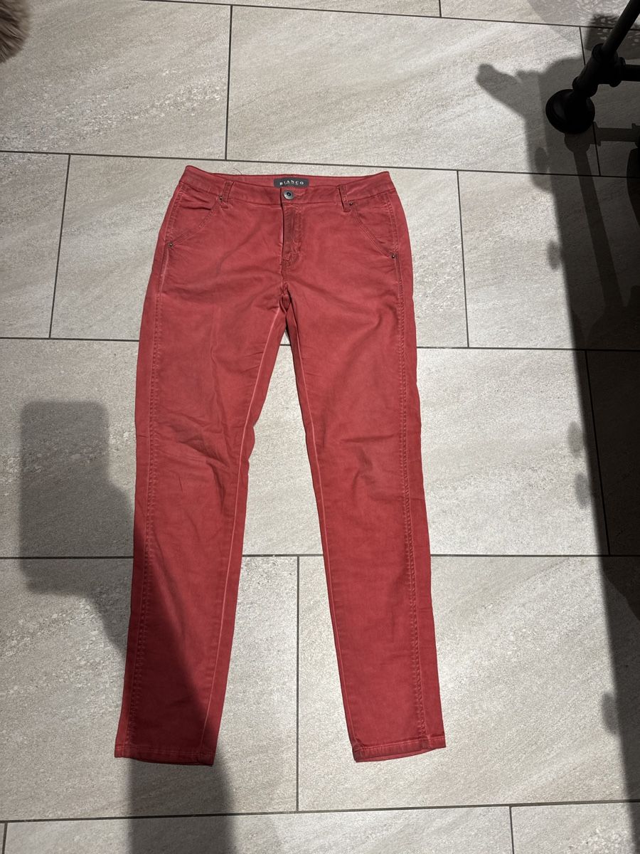Pantaloni: Damen Sommerhose – Usato da Vella venduto da Buendnersteinbock