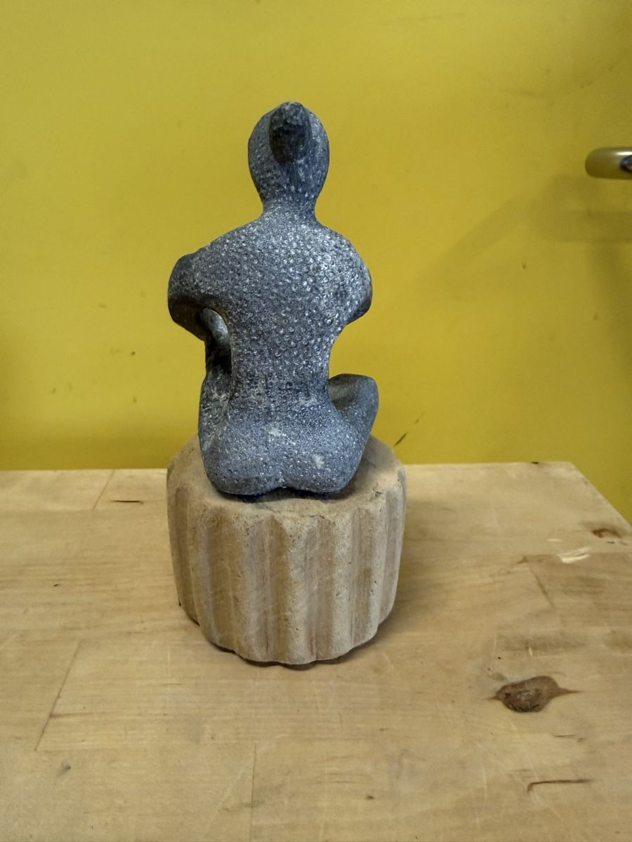 Statuette: Dekorative Steinfigur, Handarbeit – Usato da Strengelbach venduto da RaenAntikDesign 2