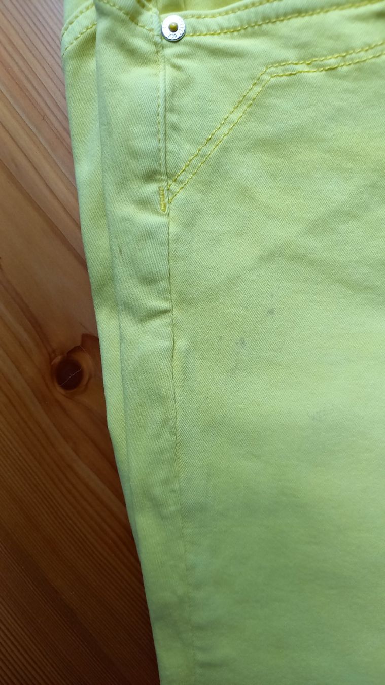 Jeans: Street One Jeans gelb Grösse 31 – Gebraucht aus St. Gallen von Otterndorf 4