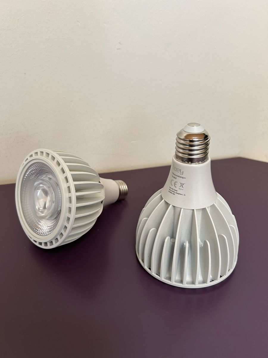 Lampade: 2 Pflanzenlampen feey – Nuovo (secondo la descrizione) da Menziken venduto da sense83