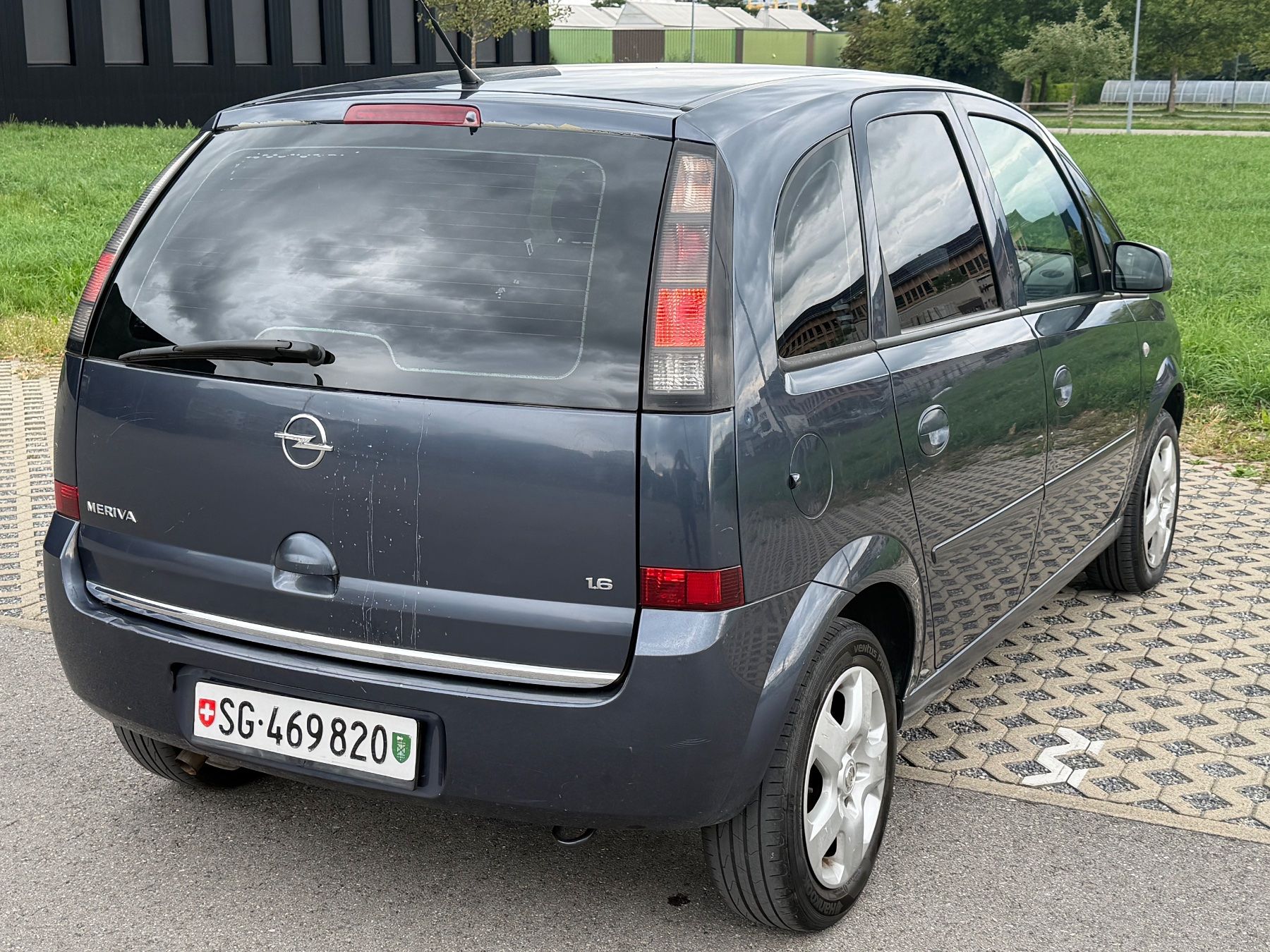 Opel Autos: Opel Meriva – Gebraucht aus Altstätten SG von nuli 4
