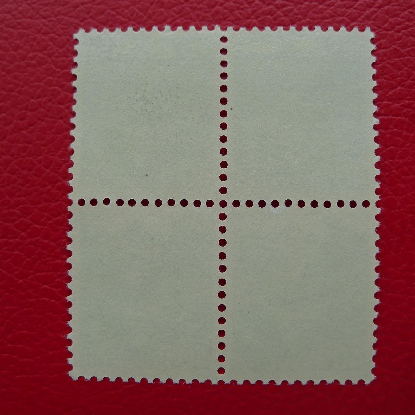 Tutti i francobolli: 1936: Nr.209y im postfrischen Viererblock Kat: 100.-+ – Usato da Sursee venduto da Luzernerraute 1